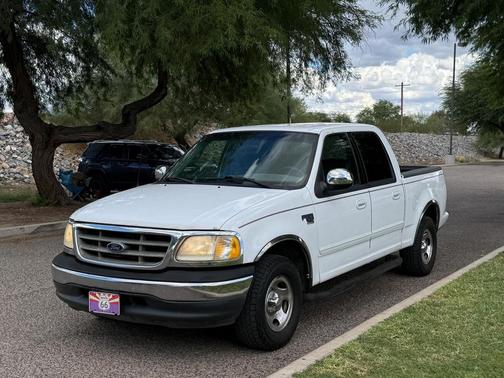 2001 Ford F-150 XLT SuperCrew