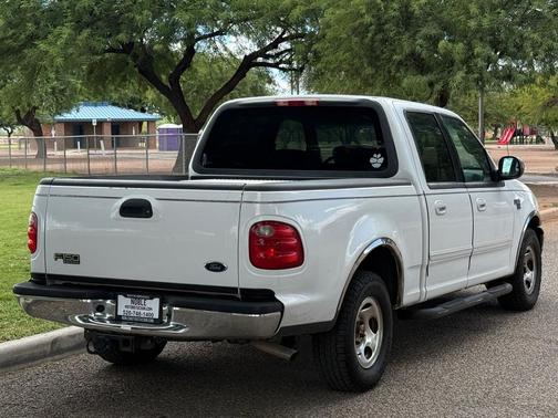 2001 Ford F-150 XLT SuperCrew