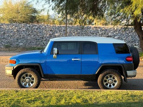 2008 Toyota FJ Cruiser Base