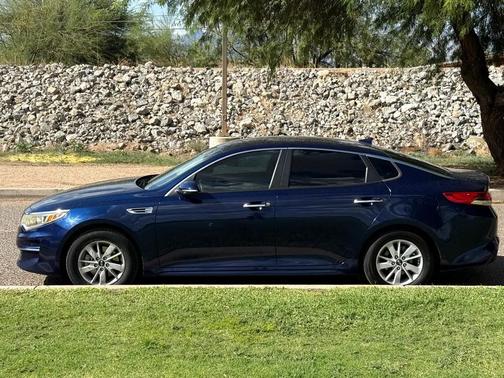 2018 Kia Optima LX