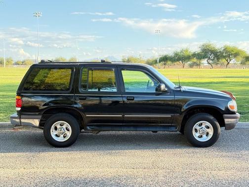 1997 Ford Explorer XLT