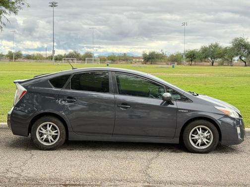 2011 Toyota Prius III