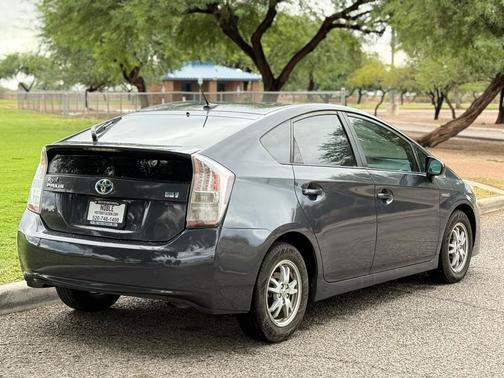 2011 Toyota Prius III