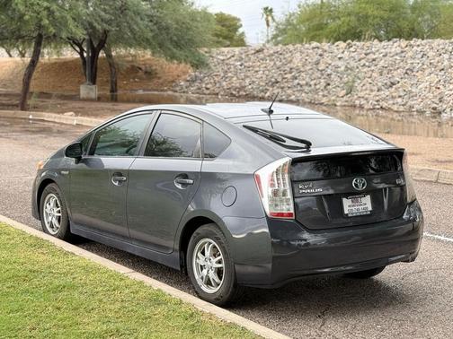 2011 Toyota Prius III