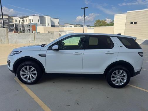 2018 Land Rover Discovery Sport SE