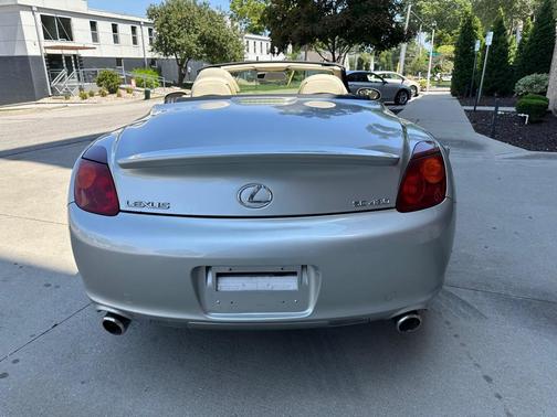 2002 Lexus SC 430 Base