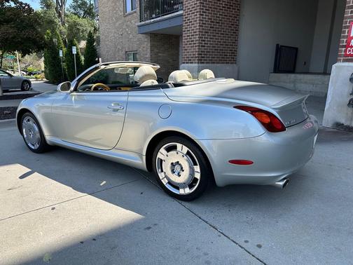 2002 Lexus SC 430 Base