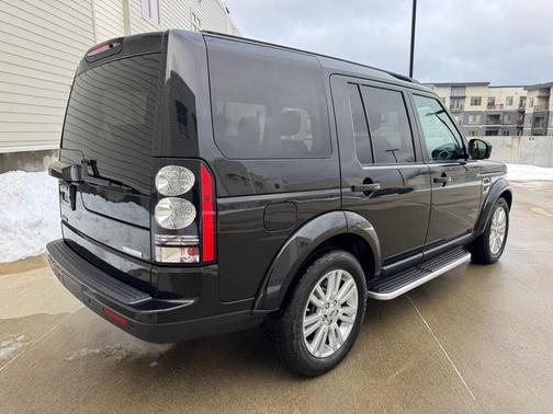 2015 Land Rover LR4 Base