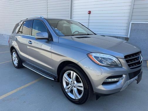 GREY 2013 Mercedes-Benz M-Class 4MATIC