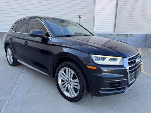 2018 Audi Q5 2.0T Premium Plus