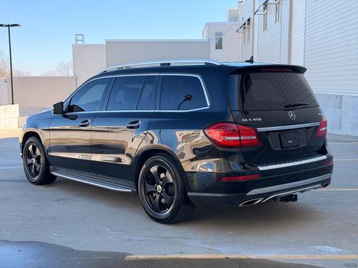 2019 Mercedes-Benz GLS 450 4MATIC