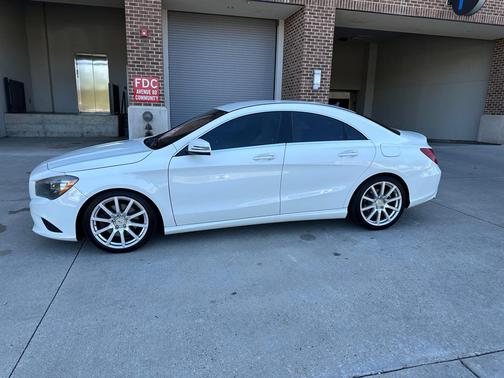 2015 Mercedes-Benz CLA-Class Base
