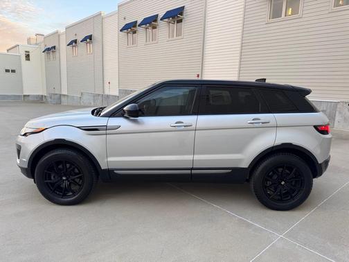 2018 Land Rover Range Rover Evoque SE