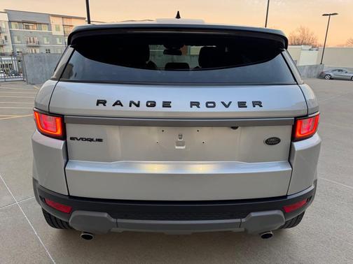 2018 Land Rover Range Rover Evoque SE