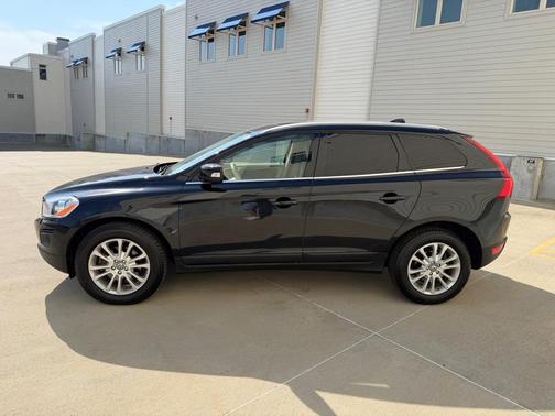 Black Stone 2010 Volvo XC60 T6