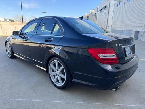 2013 Mercedes-Benz C-Class C250