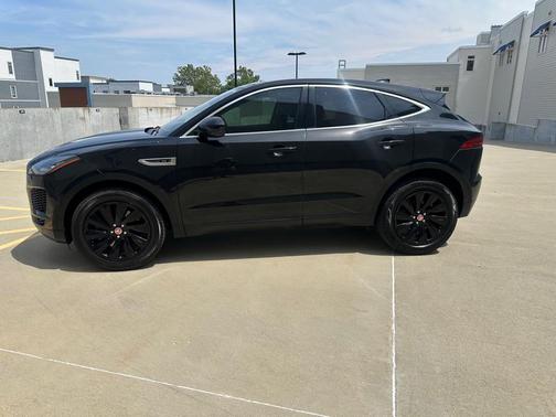 2018 Jaguar E-PACE SE