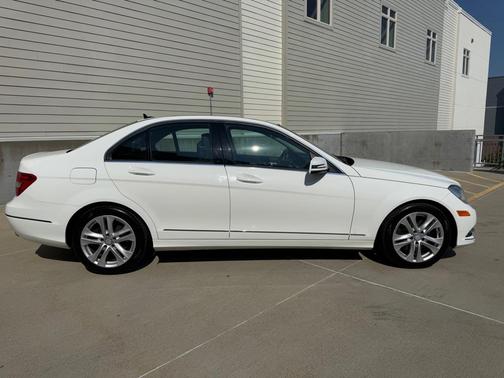 2013 Mercedes-Benz C-Class C 300 4MATIC Luxury