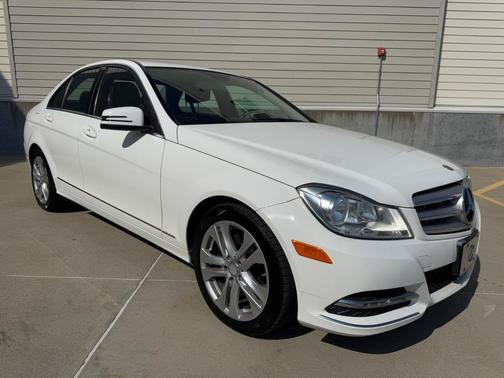 2013 Mercedes-Benz C-Class C 300 4MATIC Luxury
