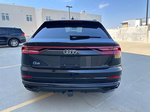 2020 Audi Q8 55 Prestige