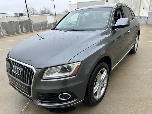 2017 Audi Q5 2.0T Premium Plus