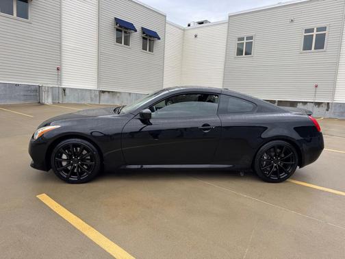 2008 INFINITI G37 Sport