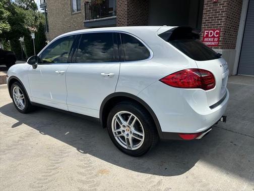 2014 Porsche Cayenne Base