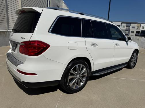 2015 Mercedes-Benz GL-Class 4MATIC