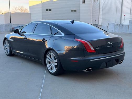 2014 Jaguar XJ XJL Portfolio