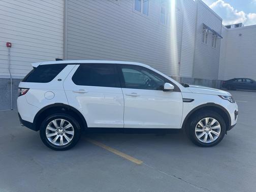 2018 Land Rover Discovery Sport SE