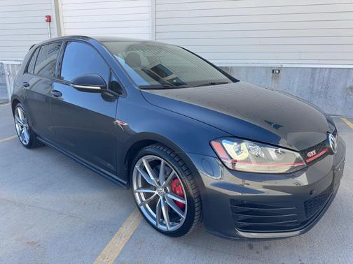 2017 Volkswagen Golf GTI 2.0T S 4-Door
