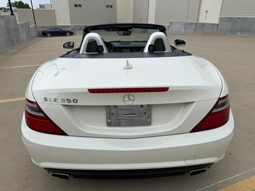 WHITE 2012 Mercedes-Benz SLK-Class SLK350