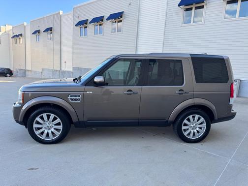 2012 Land Rover LR4 Base