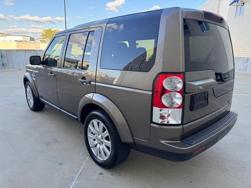 2012 Land Rover LR4 Base