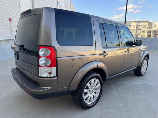 2012 Land Rover LR4 Base