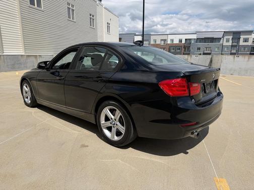 BLACK 2013 BMW 320 i
