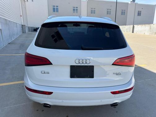 WHITE 2014 Audi Q5 2.0T Premium Plus