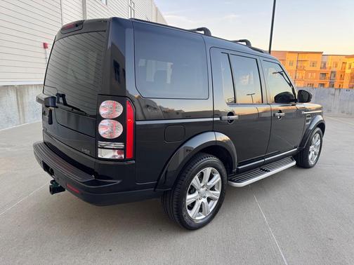 2016 Land Rover LR4 Base