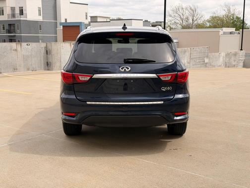 2018 INFINITI QX60 Base