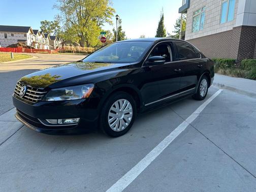 2014 Volkswagen Passat 1.8T Auto SEL Premium