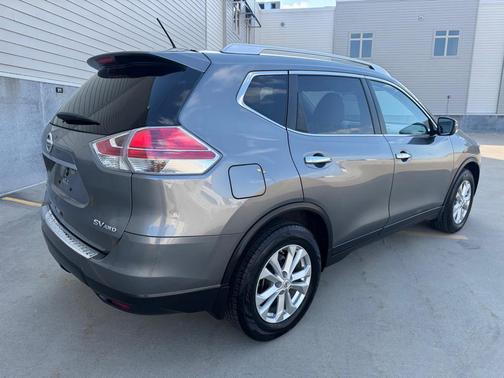 2015 Nissan Rogue SV
