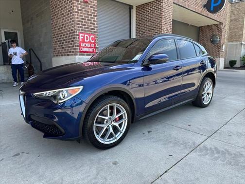 2018 Alfa Romeo Stelvio Ti Sport