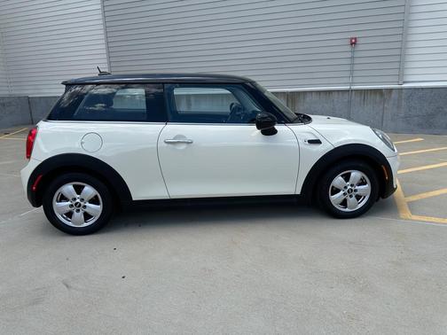 2016 MINI Hardtop Cooper