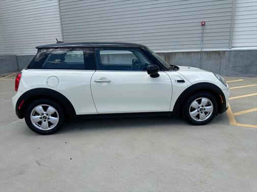 2016 MINI Hardtop Cooper