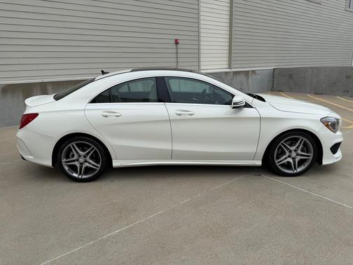 Cirrus White 2014 Mercedes-Benz CLA-Class 4MATIC