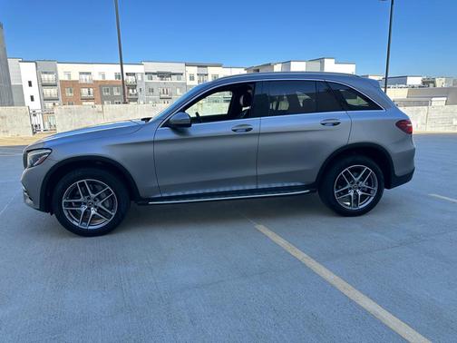 2019 Mercedes-Benz GLC 300 4MATIC