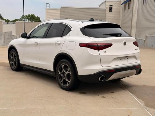 Alfa White 2019 Alfa Romeo Stelvio Base