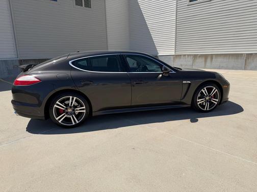 Carrara White 2012 Porsche Panamera 4S