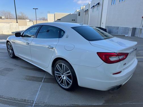 2016 Maserati Quattroporte GTS