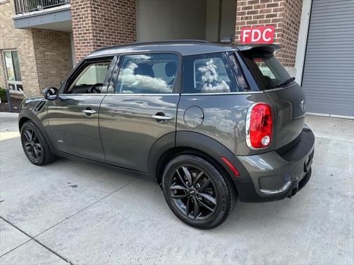 2012 MINI Cooper S Countryman Base